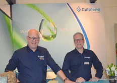 Mario Smid and Remy Maat from Cultilène. Cultilène prioritizes sustainability. The glass wool substrate increases. They use 80% recycled glass for this.